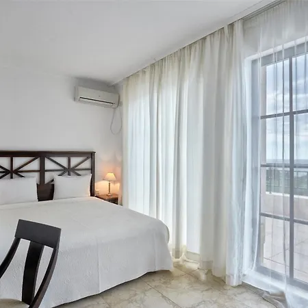 The Cliff And By Flat Mаnаger Hotel Obzor