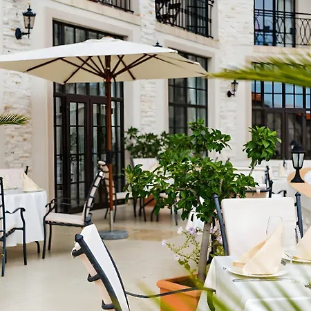 The Cliff And By Flat Mаnаger Hotel Obzor